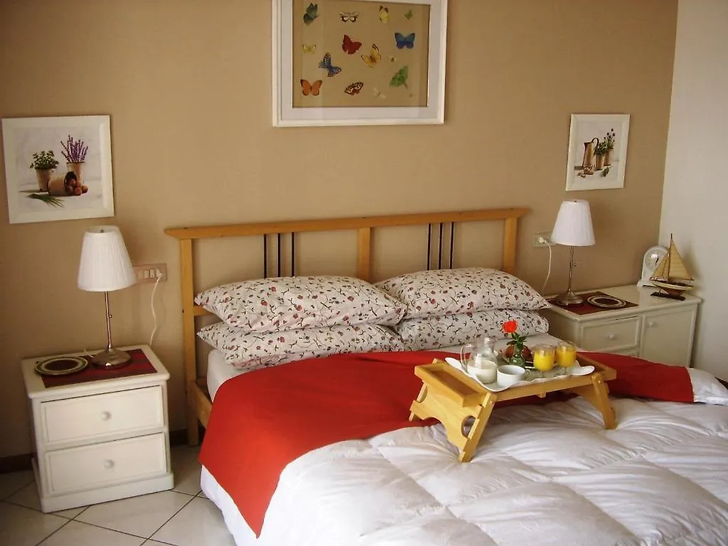 B&B Nautilus Puegnago del Garda 0*,