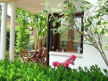 B&B Nautilus Puegnago del Garda Bed & Breakfast